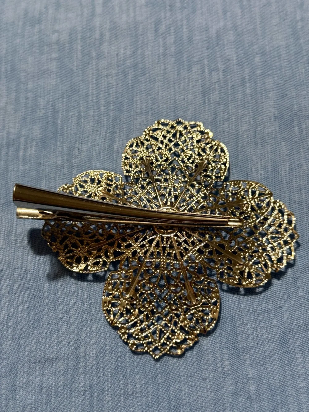 Silver Filigree Flower Hair Clip with Crystal Center
